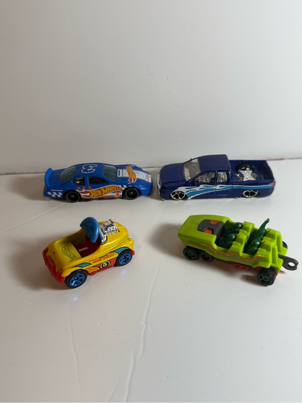 Hot Wheels 2014 Green Loopster, Peddle Car Charger Nissan Titan Set Of 4 Cars